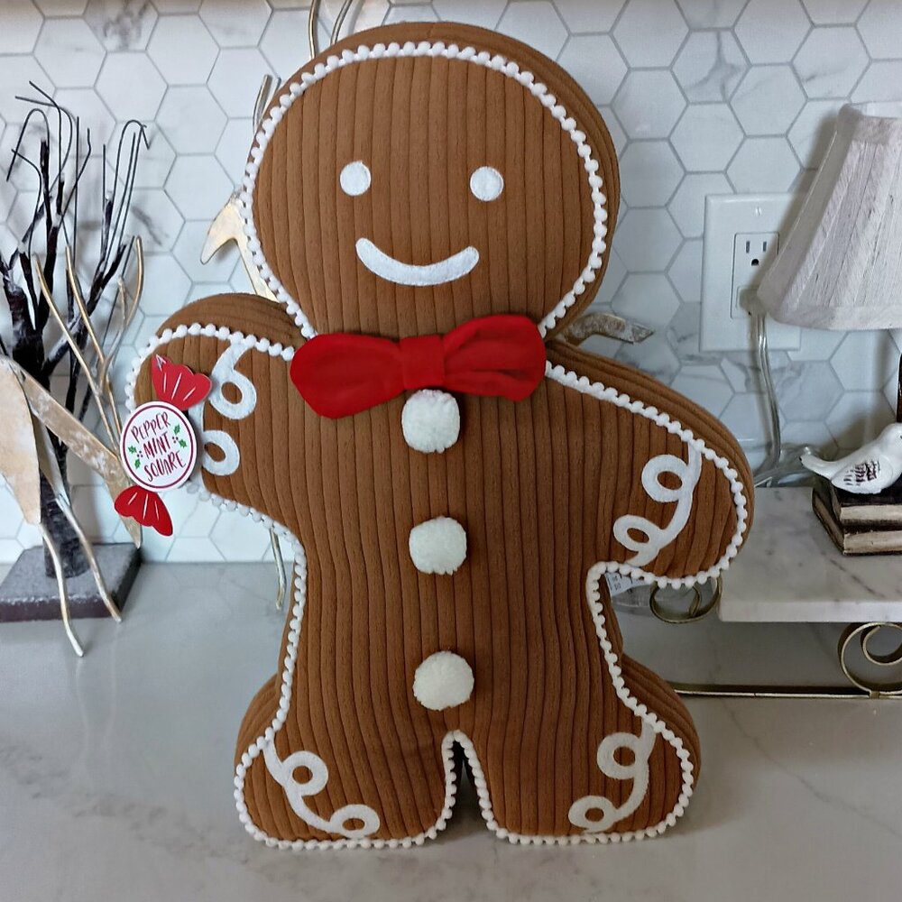 NEW! TALL HEAVY 19" WEIGHTED STANDING GINGERBREAD MAN DECOR